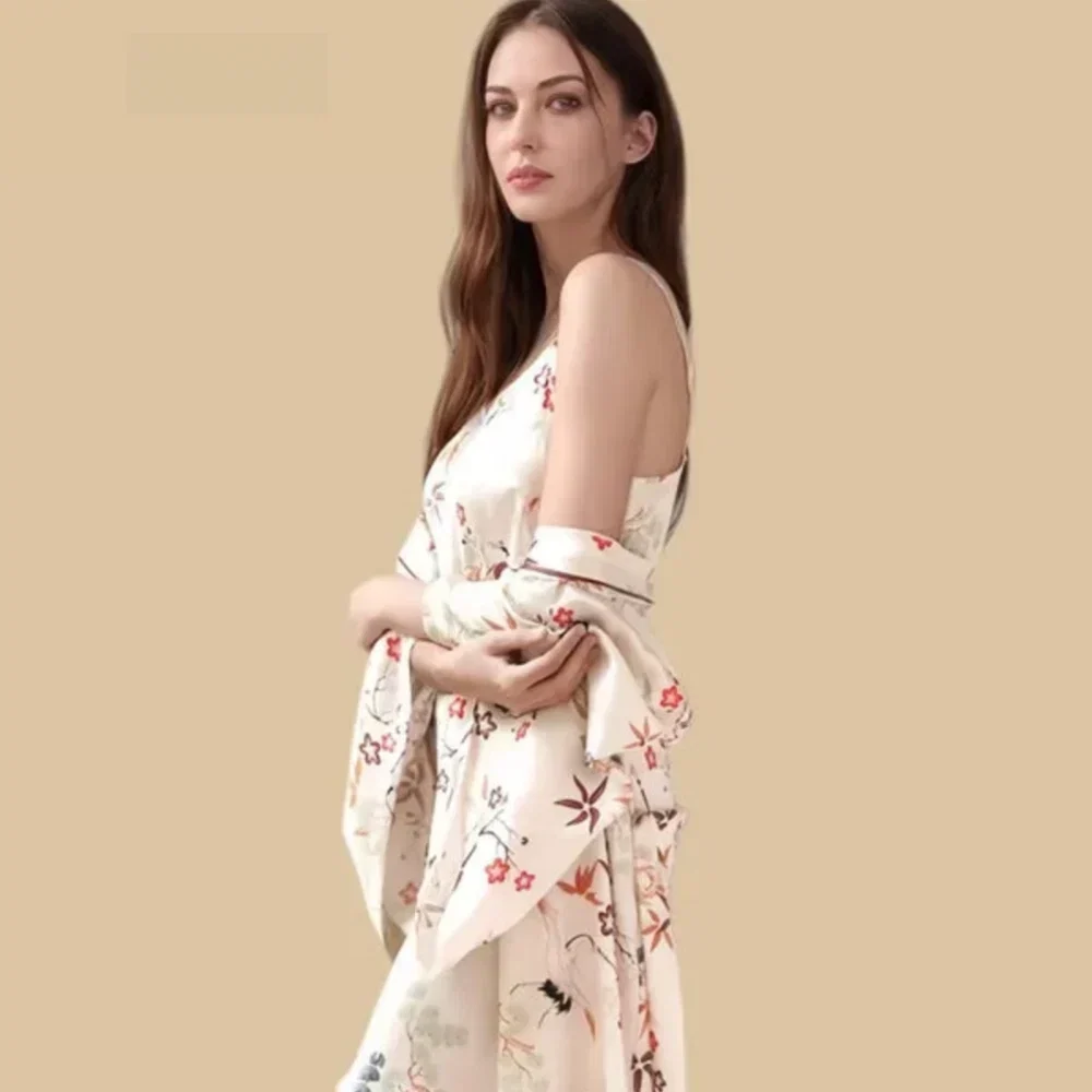 100% Mulberry Silk 16Momme Printed V-neck Nightgown & Kimono Robe Set