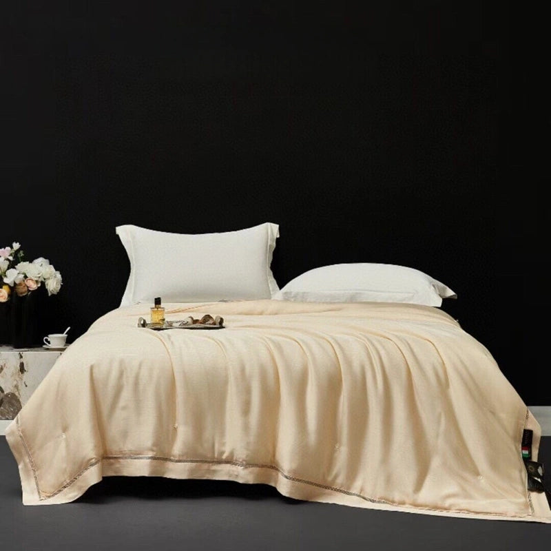 Luxury Hotel Bedding | Bvlgari Hotel Silk Quilt | Two Colors