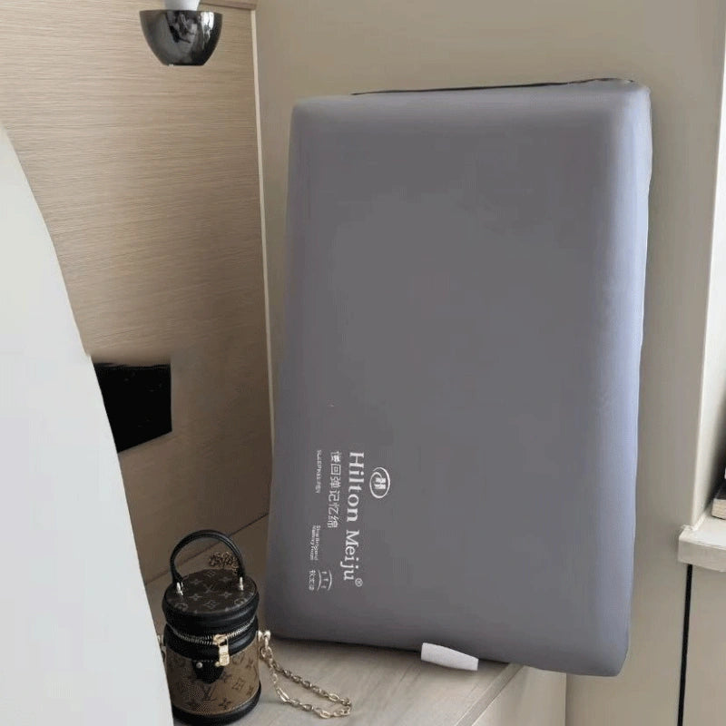 Luxury Hotel Bedding | Hilton Memory Sleep Pillow