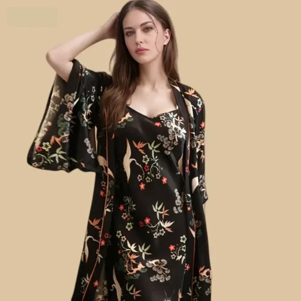 100% Mulberry Silk 16Momme Printed V-neck Nightgown &amp; Kimono Robe Set