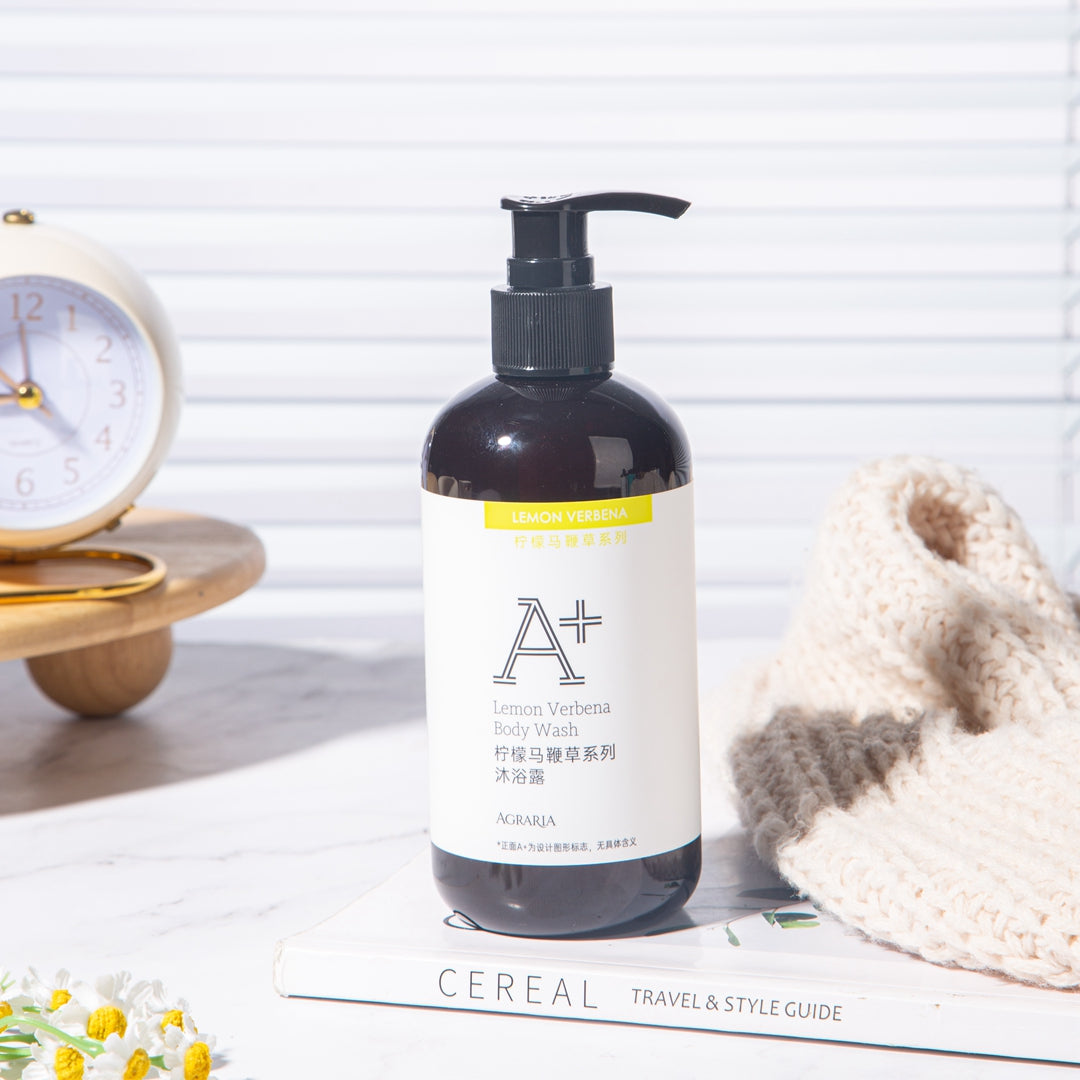 AGRARIA shower gel.