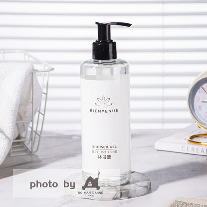 BIENVENUE Shampoo &amp;amp; Spülung &amp;amp; Körperlotion &amp;amp; Duschgel &amp;amp; Handseife 300 ml 