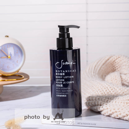 SACHAJUAN Shampoo &amp; Conditioner &amp; Shower Gel &amp; Body Lotion 300ML