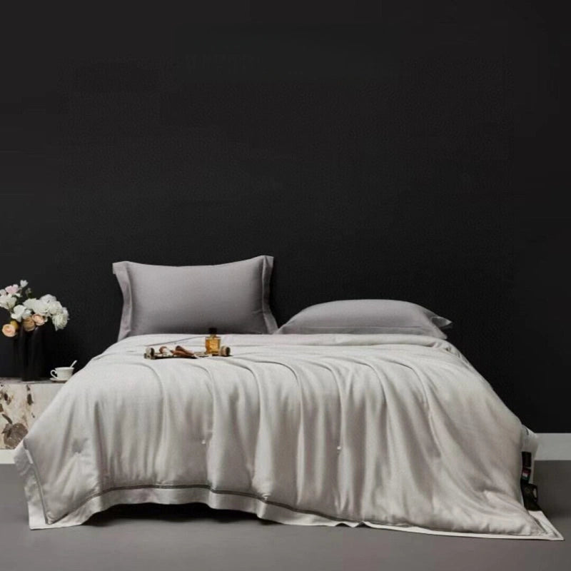 Luxury Hotel Bedding | Bvlgari Hotel Silk Quilt | Two Colors
