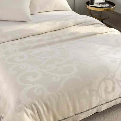 Bvlgari Hotel Bedding Silk Quilt